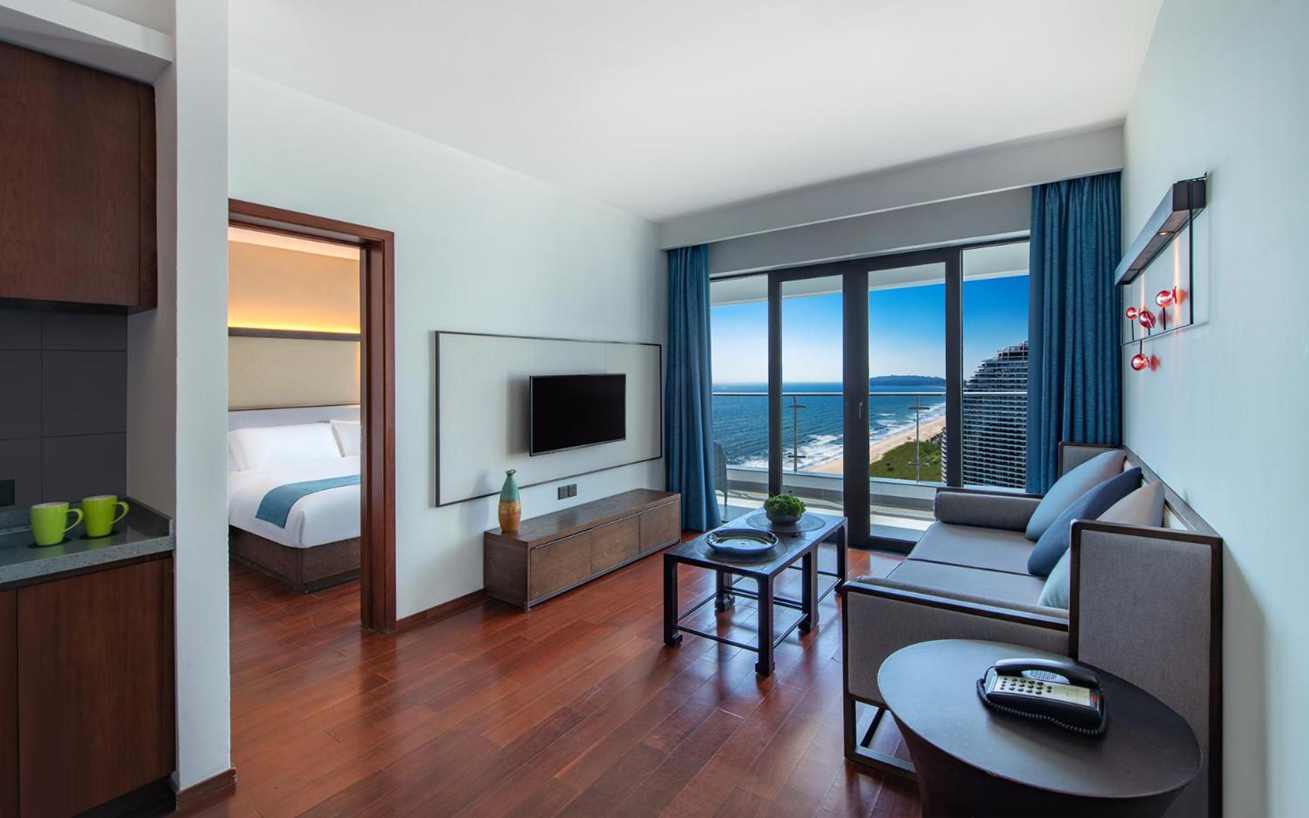 Howard Johnson Sandalwoods Resort Huizhou Huidong Exterior photo